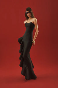 Carmen in Temple Noir