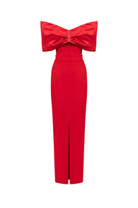 Diana in Crimson Red