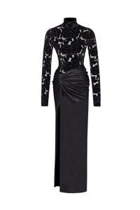 Josephine in Narcisse Noir