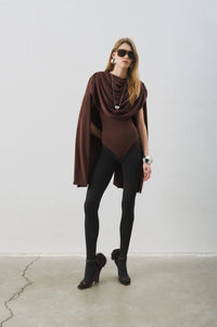 Sienna set in Spiced Tobacco