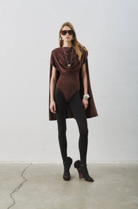 Sienna set in Spiced Tobacco